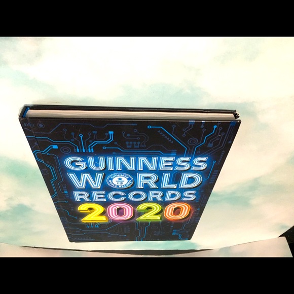 Guinness World Records 2020 Hardcover Book 254p. - Picture 9 of 12